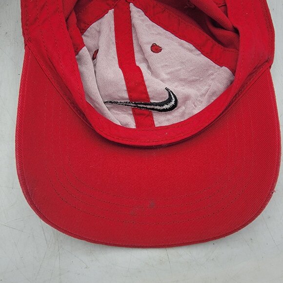 Nike Kids Red Baseball Hat Cap Adjustable Strap Outdoors Casual Lightweight - Picture 8 of 9